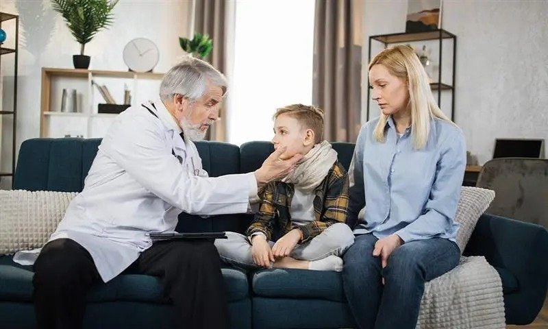 Advantages and Disadvantages of Family Therapy Explained